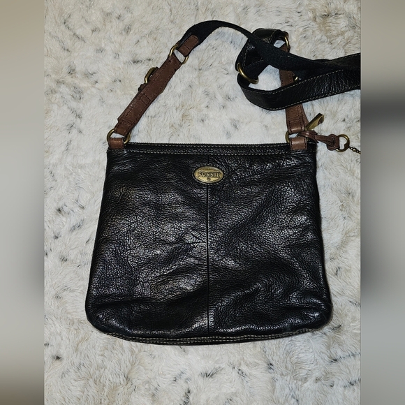 Vintage Fossil Black Pebbled Leather Explorer Triple Zip Black Crossbody Bag - Picture 4 of 13